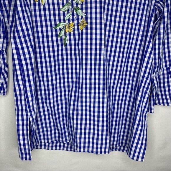 Avon Signature Collection Blue White Gingham Plaid Floral Embroidered V Neck S - Picture 4 of 11